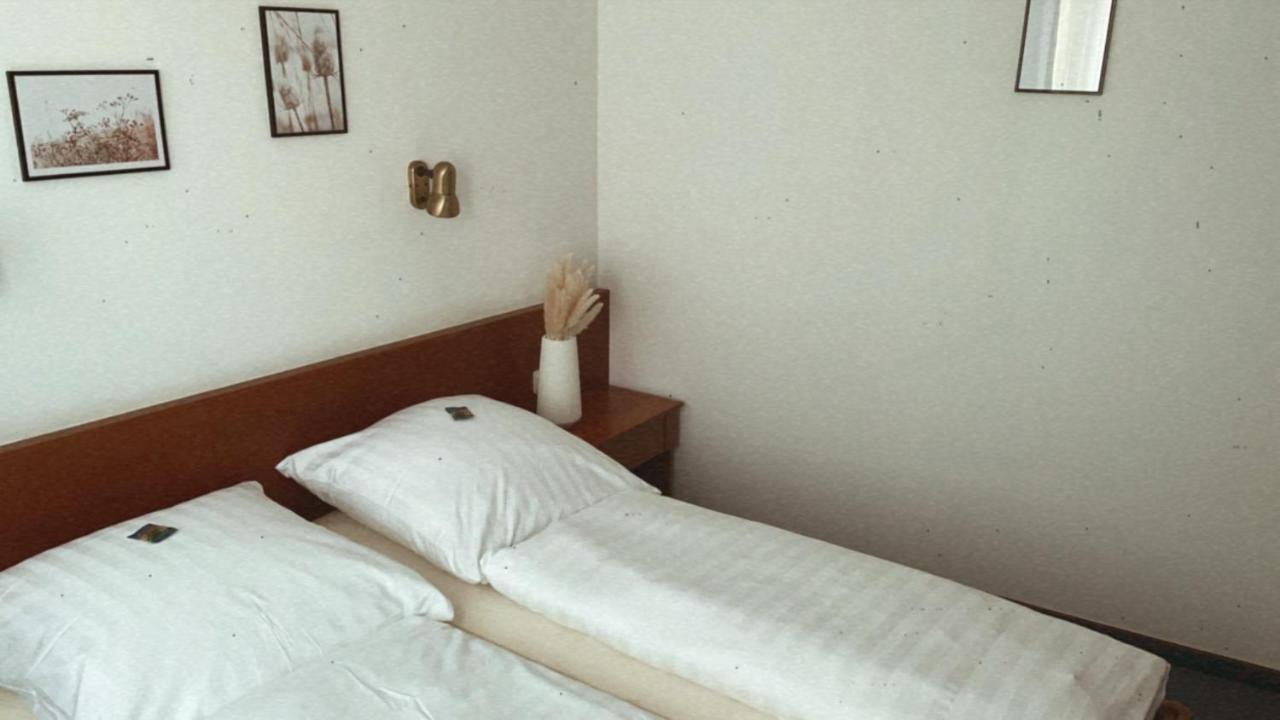 Hotel Zur Sonne Kirchhain المظهر الخارجي الصورة