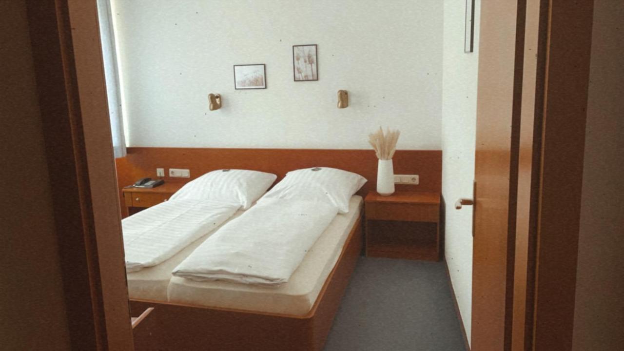 Hotel Zur Sonne Kirchhain المظهر الخارجي الصورة